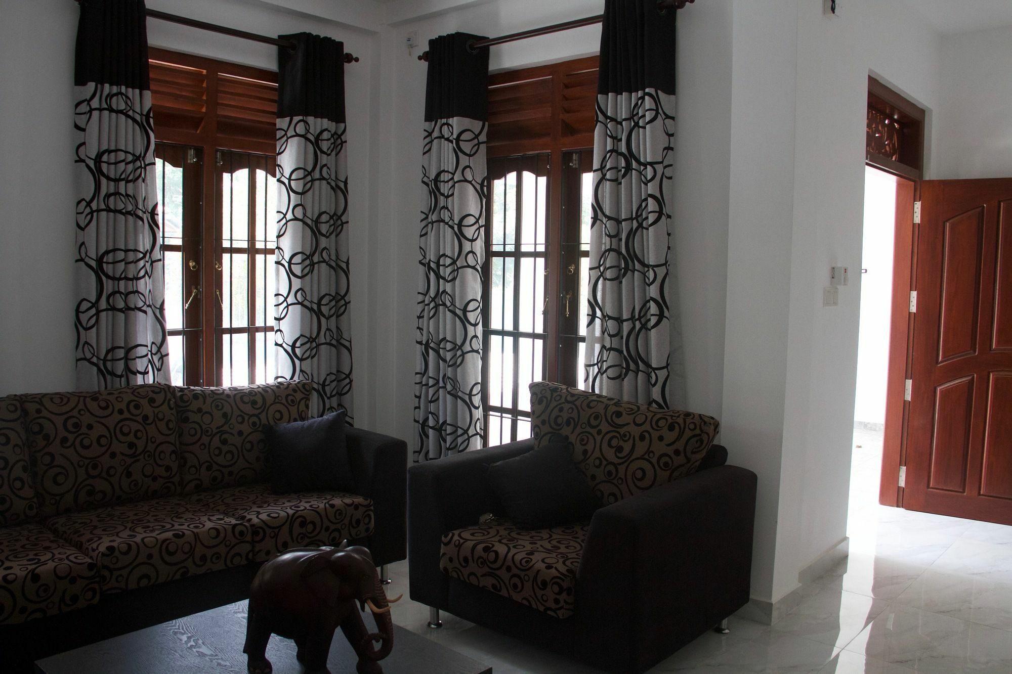 Slightly Chilled Forest Villa Sirimalwatta Exterior photo